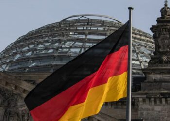 Hyn në fuqi ligji i ri gjerman që lehtëson rrugën për dyshtetësi