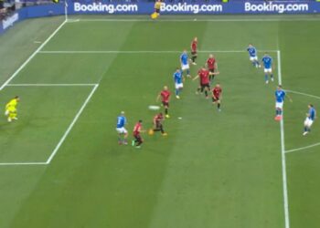 Italia na përmbys në pak kohë, 2-1 që në minutën `16