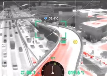 Greqia “përvëlohet”: Kamerat termike regjistrojnë temperatura ekstreme në Athinë, tavani i makinave arrin deri në 80 gradë celsius