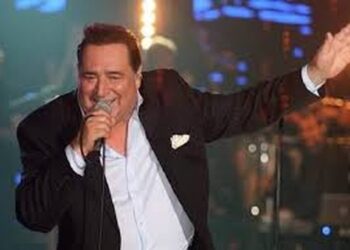 Hapet testamenti i këngëtarit Vasilis Karras, zbulohet kush do të trashëgojë pasurinë me shifrat e ‘çmendura’