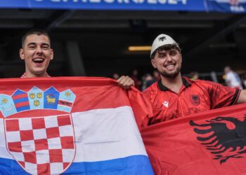 Hamburg/ Kroatët e shqiptarët bashkë: Askush në Ballkan s’është më mik se ne! Na bashkon rezistenca ndaj Serbisë