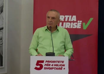 “Për veshi do i ngremë!”, Meta shpërthen me tone të larta ndaj SPAK dhe prokurorëve: Kush niset në betejë për të mos vdekur, s’fiton kurrë