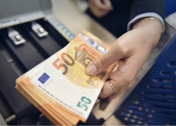 Emrat/ Ngritën skema mashtruese e piramidale me mikro-kreditë, gjykata vendos “arrest me burg” për 6 persona. Masat e sigurisë për të tjerët