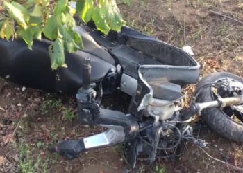 Emri/ Humbi kontrollin e motorit e del nga rruga, vdes 64-vjeçari