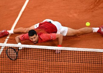 Italiani Jannik Sinner numri një i botës në tenis, Novak Djokoviç ‘rrëzohet’ në Roland Garros