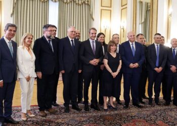 ‘Fitoi’ Belerin por s’arriti objektivin në zgjedhjet për PE/ Mitsotakis riformaton qeverinë: Ja emrat e ministrave