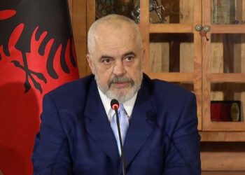 Kryeministri Rama uron Kurban Bajramin me foton e veçantë