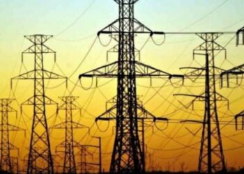 Ukraina planifikon importe rekord të energjisë elektrike