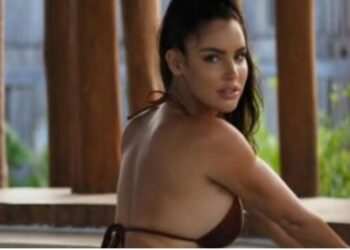 FOTO/ Tifozja sllovake ngre ‘temperaturat’ me pozat seksi…!