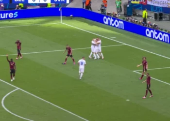 VIDEO/ Belgjikë-Sllovaki: Shtangen “Djajtë e Kuq”, sllovakët kalojnë në avantazh