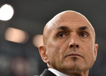 Ndeshja me Spanjën, Spalletti: Italia do të luajë si të jetë veshur me Armani