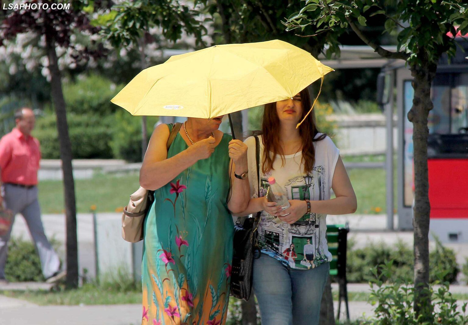 “Anticikloni subtropikal”, temperatura përvëluese gjatë ditës së sotme, çfarë ndodh me motin nesër