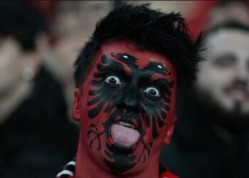 “Uragani kuqezi” në Gjermani frikëson serbët: Do vijnë të na provokojnë para Anglisë