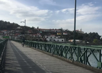 Emri/ Gruaja i jep fund jetës, hidhet nga ura e Bunës. Policia gjen trupin, dyshohet se ishte në gjendje të rënduar psikologjike