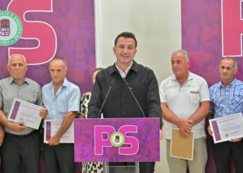 Veliaj: PD-ja si “Big Brother”, zihen për të nxjerrë njëri-tjetrin nga shtëpia