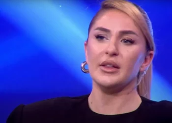 Befasuese! Vesa Smolica prek me rrëfimin: E kapa mat të dashurin duke më tradhtuar dhe…