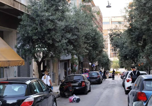 Armë, gëzhoja dhe të plagosur/ Tre persona të plagosur dhe 70 të shoqëruar, çfarë ndodhi me tifozët para stadiumit të stadiumit të Panathinaikos në Greqi (FOTO)