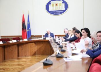 Nga goditja e korrupsionit politik te kufizimi në kohë i mandatit për drejtuesit e administratës, propozimet  e PS në Komisionin e Posaçëm