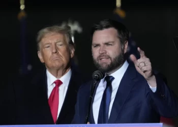 Një senator kandidat për zv.President, CNN zbardh prapaskenat: Si Trump e zgjodhi JD Vance!