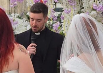 Regjistrimi i dy fëmijëve me të drejta mëmësie të barabartë\ Gjykata e Lartë rrëzon kërkesën e çiftit të LGBT