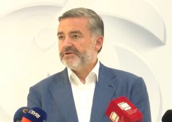 Ndryshimet në qeveri/Blendi Klosi: Janë ekskluzivitet i Kryeminstrit. Nesër mblidhet grupi parlamentar…