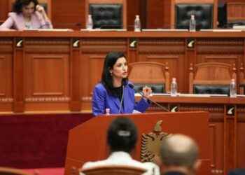 “1 në 3 kandidatët fitues të jetë grua”, Gjonaj shpjegon amendamentin: Deputetet e kanë merituar rolin në Parlament