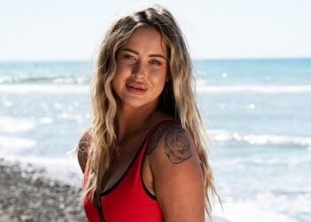 Pjesë e një rrjeti të gjerë trafiku miliona paundësh/ Arrestohet modelja e njohur, kapet duke transportuar kokainë drejt Dubait