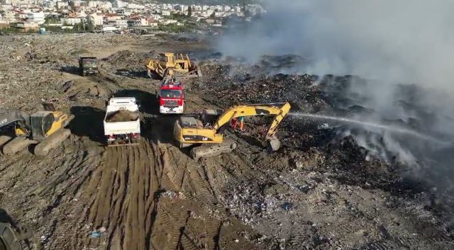 Vijon zjarri në Vlorë, kryetari i bashkisë: Është vendosur nga dora e njeriut