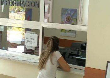 Bursë për studentët me pesa, ekspertët kundër: Thjeshtimi i kritereve prodhon të paaftë