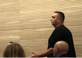 Mori pjesë në vrasjen e civilëve shqiptarë në ’99/ Bashkëpunoi me serbët, Muhamet Alidemaj dënohet me 15 vjet burgim për krime lufte në Izbicë