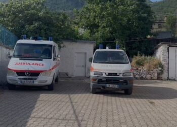 Helmimi masiv i qytetarëve në Bulqizë jo nga uji! Dalin analizat e Shërbimit Epidemiologjik