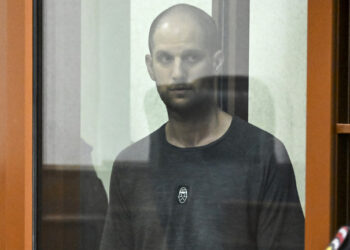 Akuzohej se mori informacion mbi një ndërmarrje ruse të mbrojtjes, dënohet me 16 vite burg gazetari i WSJ