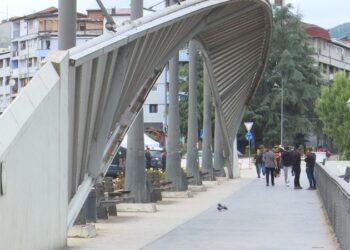 Albin Kurti: Hapja e urës kryesore mbi Ibër, në të mirë të të gjitha etnive