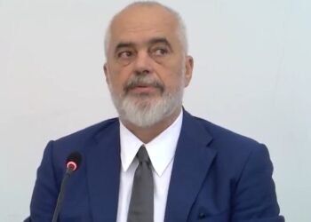 “Mjekët e publikut s’do punojnë më në privat pa…”, Rama për “grupin” e Onkologjikut: Krim kundër njerëzimit nga 5 maskarenj