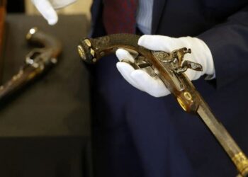 Dalin në ankand armët me të cilat Napoleoni tentoi vetëvrasjen, shifrat janë marramendëse