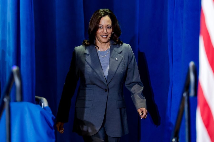 “E njoh llojin e Donald Trump”, Kamala Harris merr mbështetjen e demokratëve për nominim