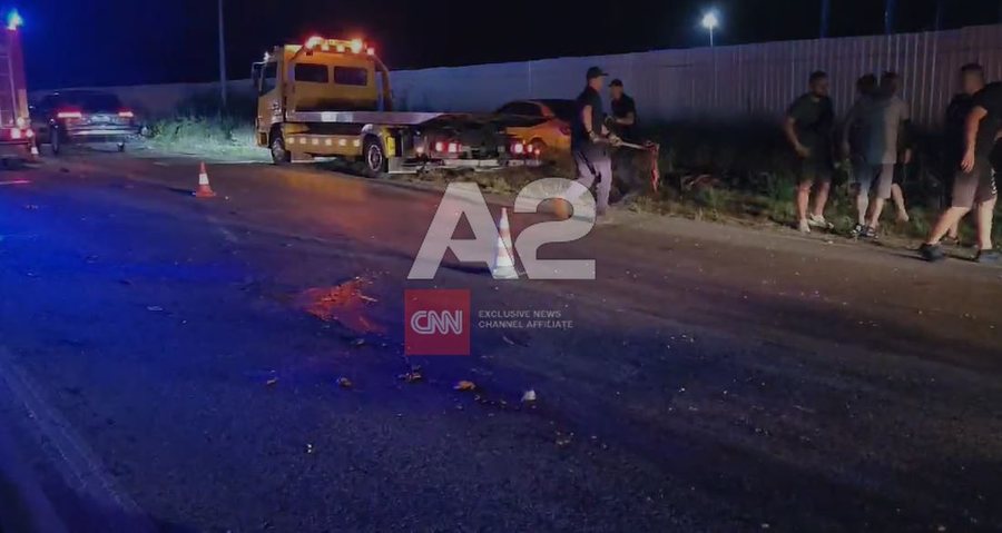 FOTO / Gomari shkakton aksident në aksin Lushnje-Fier, përfshihen 4 automjete