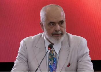 Kryeministri takim me kryebashkiakët: Çështjet kryesore që  pritet të diskutohen