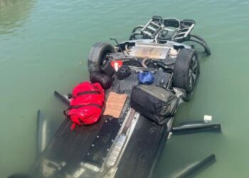 Drejtuesi humb kontrollin e mjetit, përfundon në kanalin e Butrintit çifti i turistëve, shpëtohen nga banorët