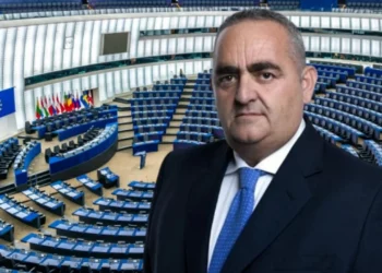 Do bëjë betimin në Strasburg, ja sa ditë do qëndrojë Beleri jashtë qelisë