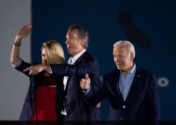 Kush mund të zëvendësojë Presidentin Biden në garën për President