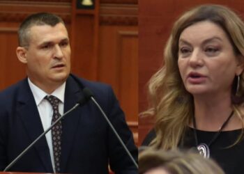 “Cilët ministra e deputetë përmenden në përgjimet e Encrochat”/ Dumani i përgjigjet pyetjes së Vokshit