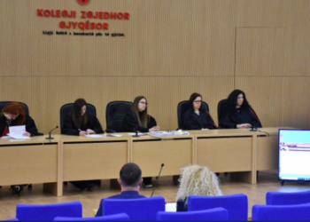 PS paditi KQZ, Kolegji Zgjedhor Gjyqësor miraton disa karakteristika të fletës së votimit për zgjedhjet e parakohshme në Himarë