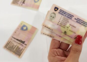 Bilanci i dy muajve, rreth 2300 serbë pajisen me patenta shoferi të Kosovës