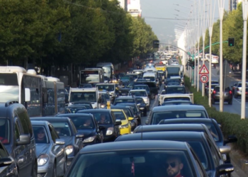 Rreth 10 mijë makina në një muaj, regjistrimi i automjeteve shënon numra rekord