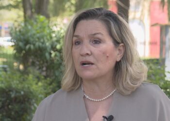 Pas largimit nga grupi parlamentar i PD, Flutura Açka distancohet edhe nga Basha: Nuk e shoh veten Euroatlantike