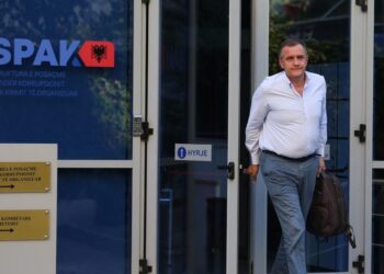 Arrestohet ish-ministri Beqaj dhe dy persona të tjerë! Reagon SPAK: Vendimi nga GJKKO për…