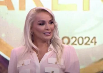 A tradhtojnë futbollistët shqiptarë? Dedektivja zbulon rastin: Më erdhi e dashura…