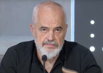 Hapen regjistrimet në arsimin e mesëm profesional, Rama: Ofertë e larmishme me mbi 22 drejtime