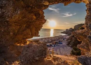 Media italiane “Turisti per Caso”: Vizitoni Shqipërinë dhe zbuloni vendet më autentike në Evropë